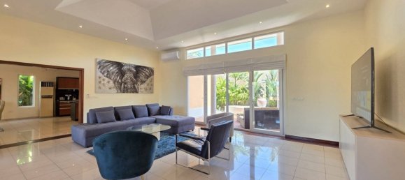 4 bedrooms House for sale in Pattaya, Chonburi, Eastern Thailand, Thailand № 71887 6