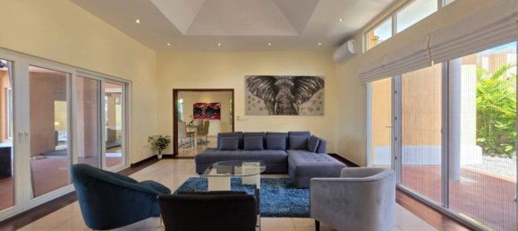 4 bedrooms House for sale in Pattaya, Chonburi, Eastern Thailand, Thailand № 71887 7