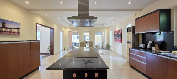 4 bedrooms House for sale in Pattaya, Chonburi, Eastern Thailand, Thailand № 71887 22
