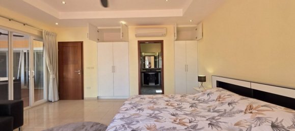 4 bedrooms House for sale in Pattaya, Chonburi, Eastern Thailand, Thailand № 71887 21