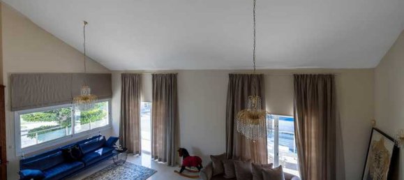 6 bedrooms Commercial property in Limassol, Cyprus No. 20045 13