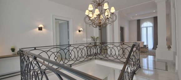 4 bedrooms Villa in Ta' Xbiex, Malta No. 6754 21