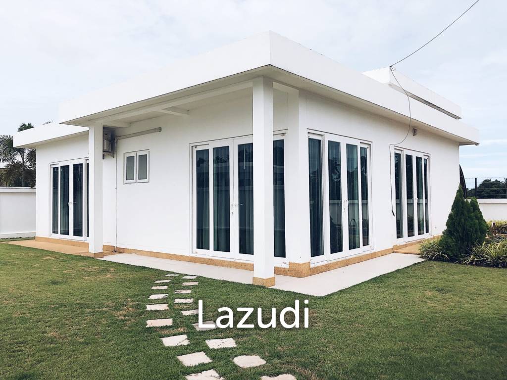 3 bedrooms Cafe / restaurant in Bang Sare, Thailand No. 15890