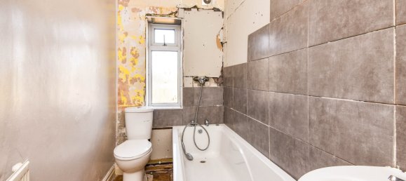 Дом в Морекамб, Великобритания № 2080 15