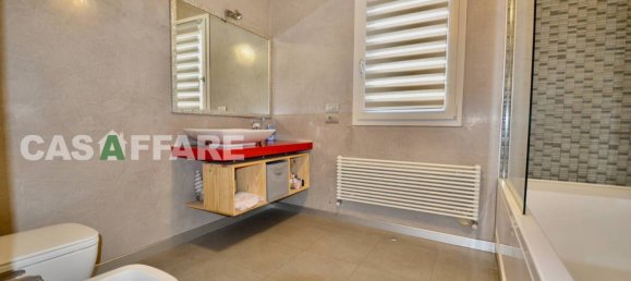 3 Schlafzimmer Villa in Romano di Lombardia, Italy, Nr. 112737 16
