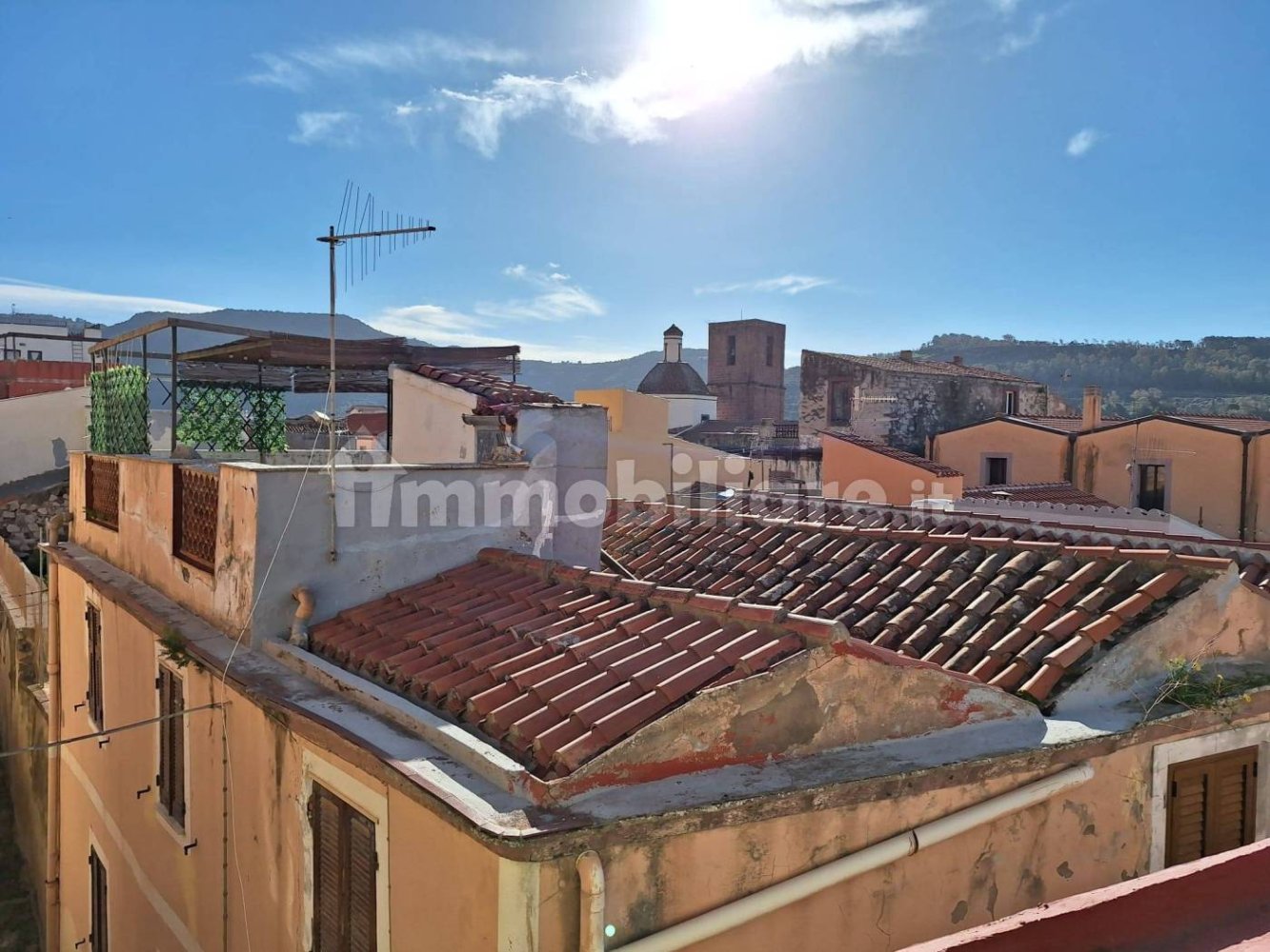 Casa de 2 dormitorios en Bosa, Italy No. 124263