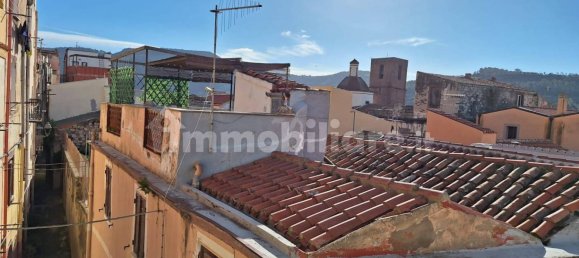 Casa de 2 dormitorios en Bosa, Italy No. 124263 3