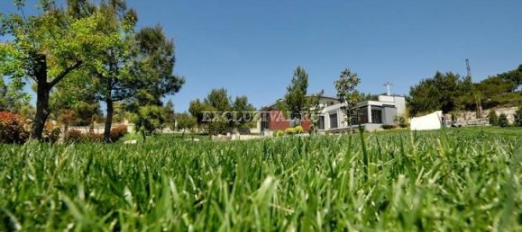 Villa 5+2 in Izmir, Turkey No. 28400 11