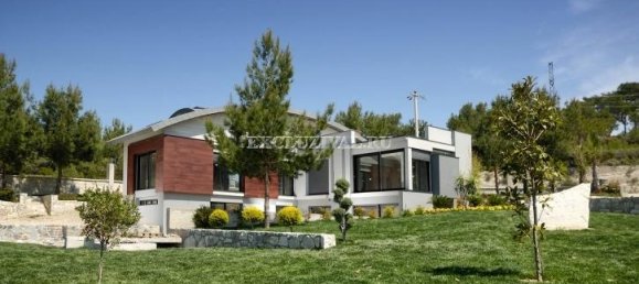 Villa 5+2 in Izmir, Turkey No. 28400 8