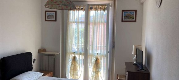 2-salle Appartement à Albenga, Italy No. 147413 14