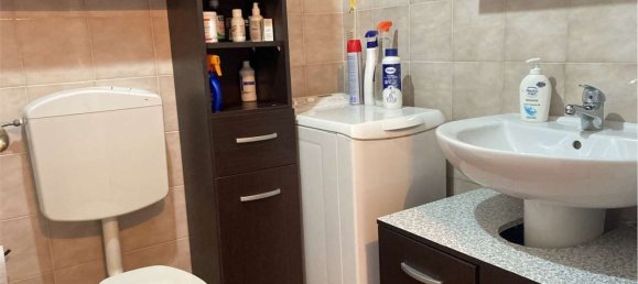 2-salle Appartement à Albenga, Italy No. 147413 43