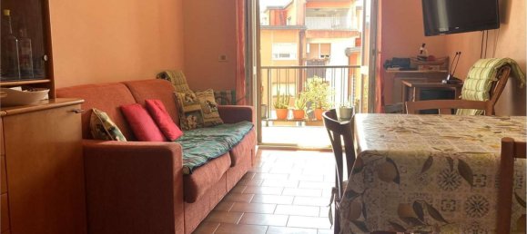 2-salle Appartement à Albenga, Italy No. 147413 8