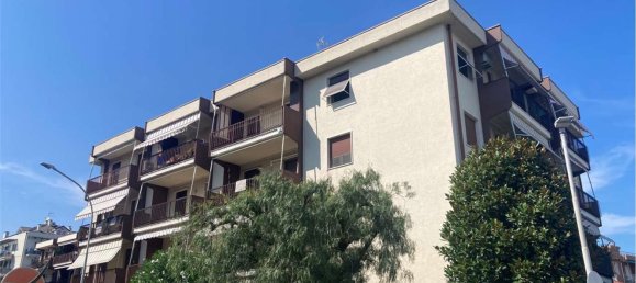 2-salle Appartement à Albenga, Italy No. 147413 34