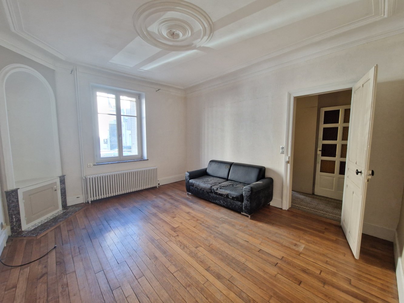 6 bedrooms House in Nomeny, France No. 220872