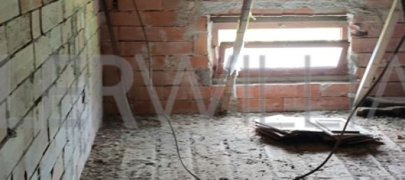 5 bedrooms House in Aulla, Italy No. 339472 26