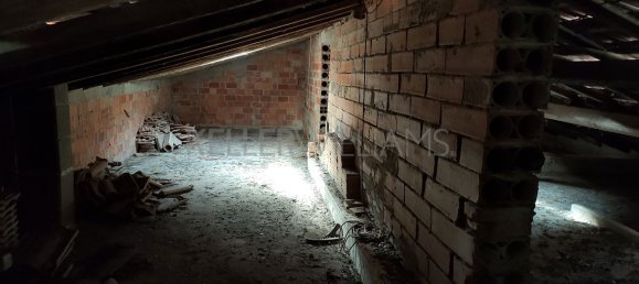 5 bedrooms House in Aulla, Italy No. 339472 22