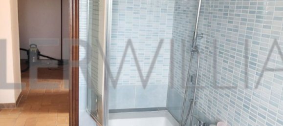 5 bedrooms House in Aulla, Italy No. 339472 12