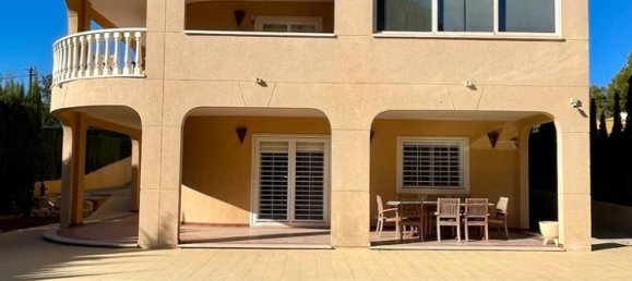 4 bedrooms Villa for sale in Torrevieja, Alicante, Valencian Community, Spain № 364864 3