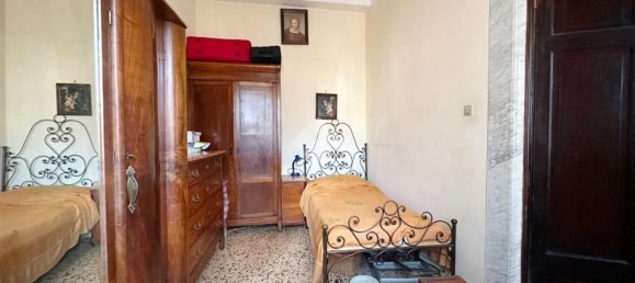 4-Zimmer Wohnung in Carrara, Italy, Nr. 273802 8