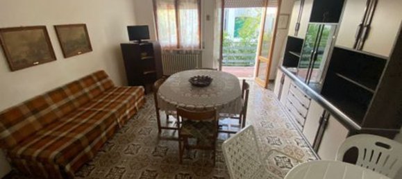 12 rooms House in Tortoreto, Italy No. 83997 43