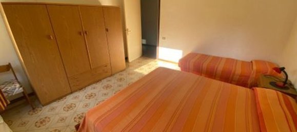 12 rooms House in Tortoreto, Italy No. 83997 20