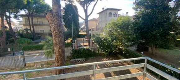 12 rooms House in Tortoreto, Italy No. 83997 11
