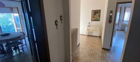 12 rooms House in Tortoreto, Italy No. 83997 41