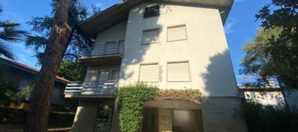 12 rooms House in Tortoreto, Italy No. 83997 26