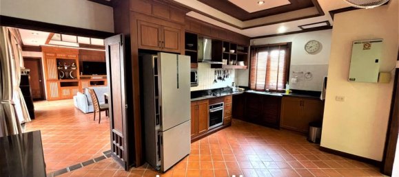 4 bedrooms Villa in Rawai, Thailand No. 19018 3