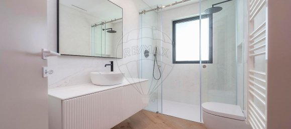 4 غرف نوم منزل في Quarteira, Portugal رقم 29642 30