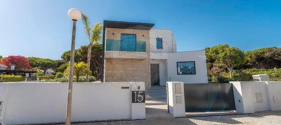 4 غرف نوم منزل في Quarteira, Portugal رقم 29642 2