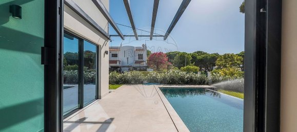 4 غرف نوم منزل في Quarteira, Portugal رقم 29642 12