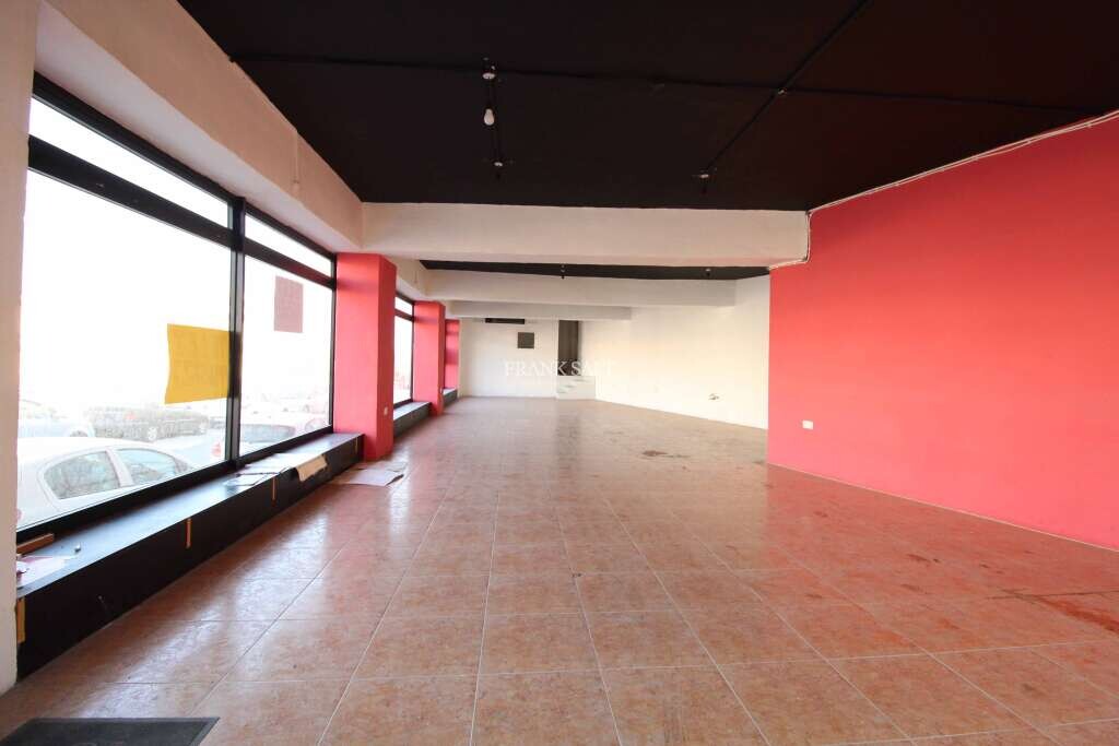 Laden in Santa Venera, Malta 130m², Nr. 12584