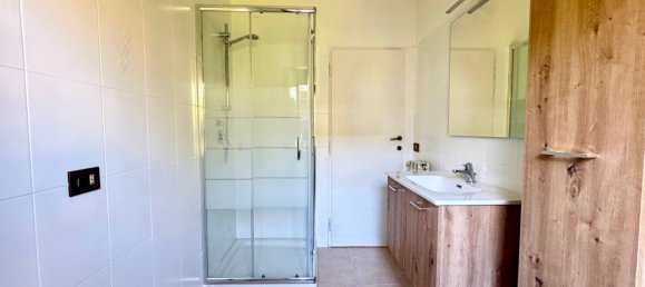 2 غرف نوم شقة في Monsummano Terme, Italy رقم 381805 8