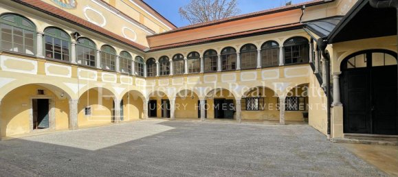 25 rooms House in Kremsmunster, Austria No. 138530 2