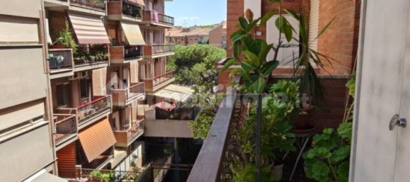 2 chambres Appartement à Rome, Italy No. 347951 8