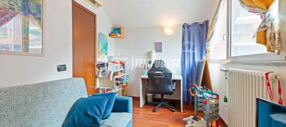 3-salle Villa à Milan, Italy No. 242551 13