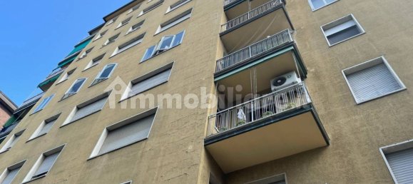 Apartamento de 1 dormitorio en Bologna, Italy No. 70244 2