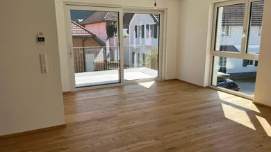 4غرفة شقة في Pinsdorf, Austria رقم 137287