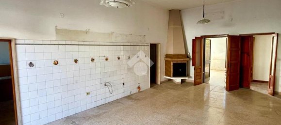 6 bedrooms House in Racale, Italy No. 282550 16