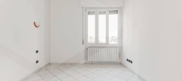 1 bedroom Apartment in Milan, Italy No. 375766 16