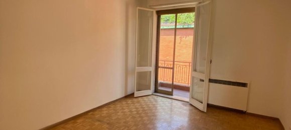 3 bedrooms Apartment in Bologna, Italy No. 322423 11
