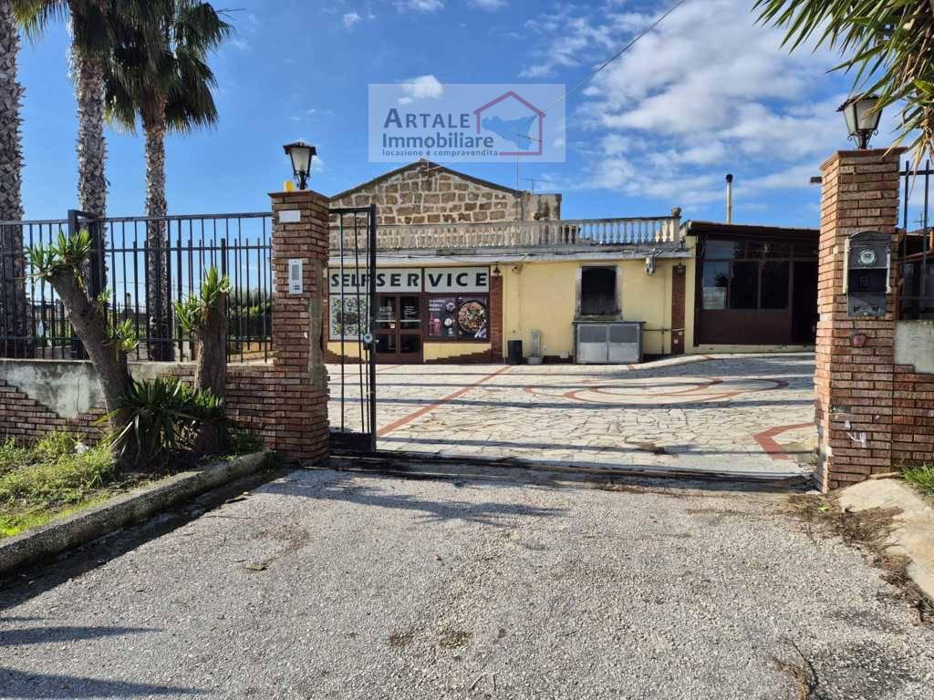 10-Zimmer Haus in Avola, Italy, Nr. 26027