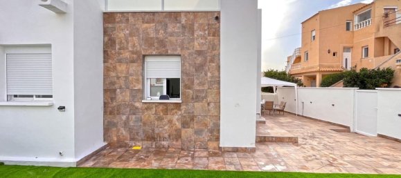 Дом с 2 спальнями в Дехеса де Кампоамор, Испания № 186365 21