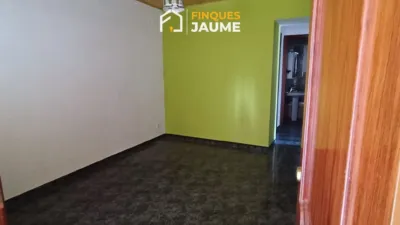 Casa de 3 dormitorios en Lérida, Spain No. 206047