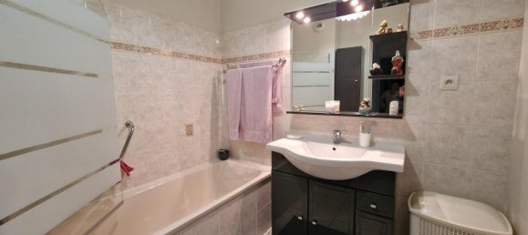 3 bedrooms Apartment in Orleans, France No. 41502 19