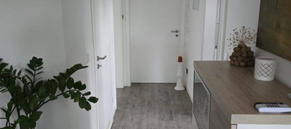 3-salle Appartement à Erlangen-Hochstadt, Germany No. 274747 9