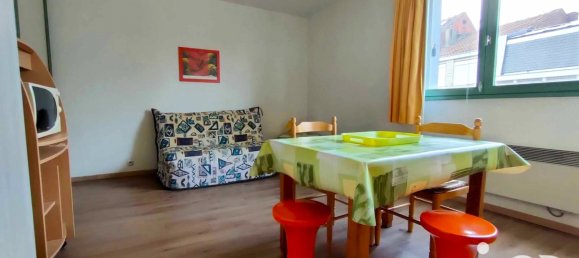 Studio in Lille, France No. 84196 2