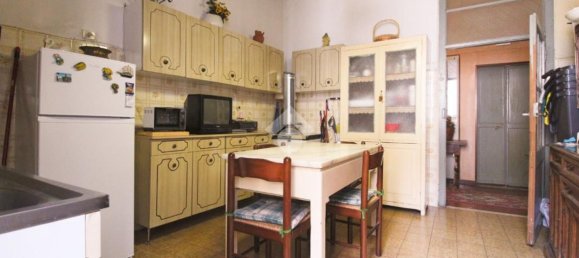 4 bedrooms Apartment in Vetralla, Italy No. 381776 11