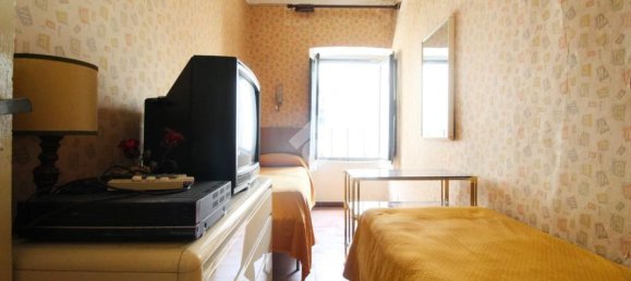 4 bedrooms Apartment in Vetralla, Italy No. 381776 16